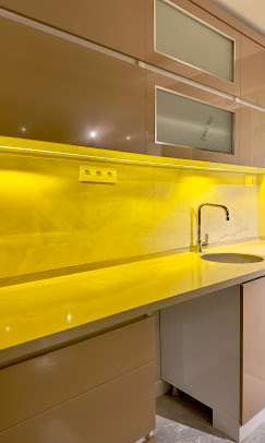 İzmir Urla modern villa havuz alanı yapımı